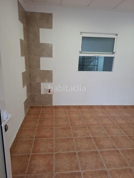 Foto 967e7359-b351-4295-a2ed-2d260138b937. Locale commerciale in Fraternidad Elda