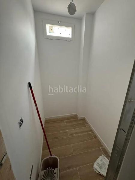 Foto c29271f4-37b1-43c3-b3fb-5e98ddbf2b38. Edificio venta de edificio en Centro Elda