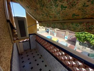 Maison  Calle fuente la. Gran oportunidad! casa en alicante con patio, terraza y garaje a