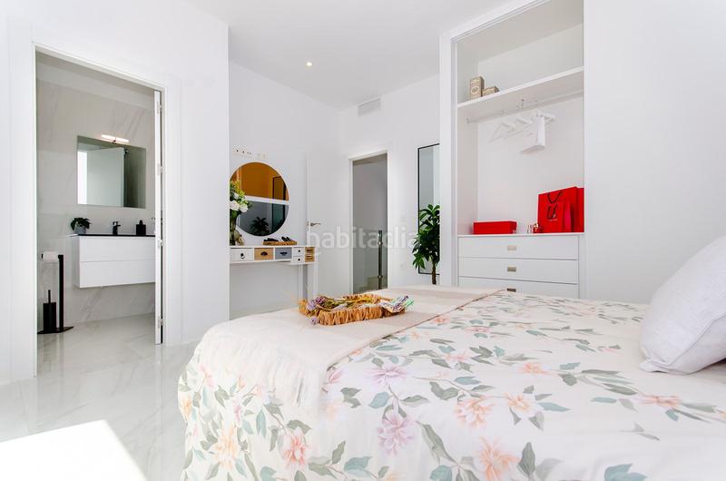Foto f0b47dab-a314-4bd9-9918-13c096aea7b6. Chalet en Desamparados - Hurchillo - Torremendo Orihuela