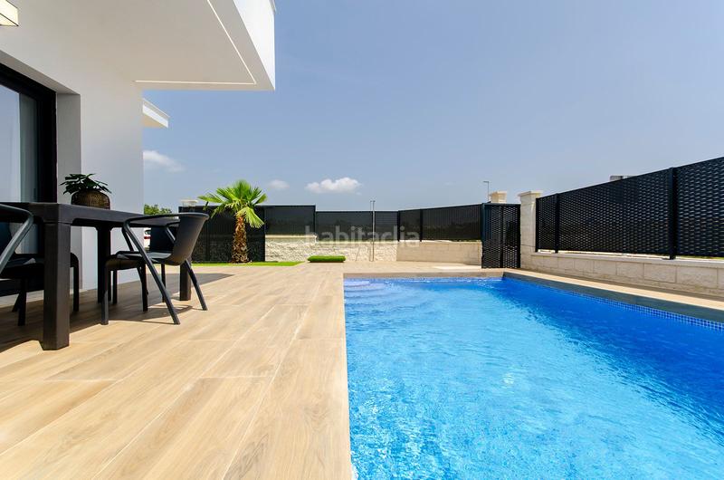 Foto ecd9062c-1c08-4a99-9839-05d25016f049. Xalet amb piscina a Desamparados - Hurchillo - Torremendo Orihuela