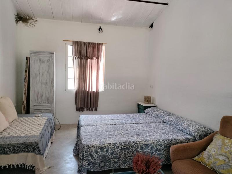 Foto bcfad08a-3efb-4b5d-b8a2-9b290a3f5948. Chalet avec parking dans Valverde Elche / Elx