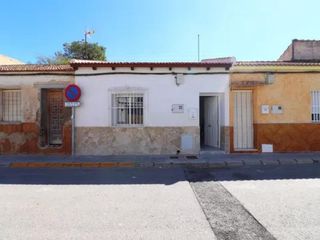 Casa adossada a Benijófar