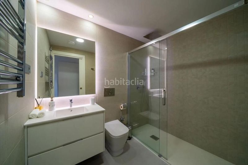 Foto 8cea0470-2d59-4b5c-97a9-654eb36901ef. Apartament amb piscina a Via Parque Benidorm