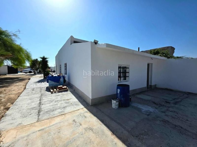 Foto 47eaeea6-5464-4580-8932-caaa107e52dc. Casa a La Marina Elche / Elx