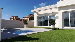 Chalet in Montesinos (Los)