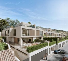 Casa adossada a Pedregalejo - Morlaco