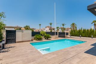 Xalet a Playa Honda-Playa Paraíso. Venta de villa en cartagena