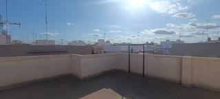 Appartement  Calle fernanda santamaria. Espectacular piso reformado y con ascensor en pleno centro de el
