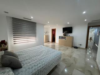 Appartement  Calle fernanda santamaria. Piso 3 habitaciones y 2 baños en calle fernanda santamaria