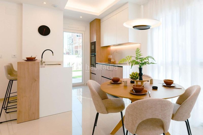 Foto c6fe0b18-1a46-4474-8ef0-08589cd8fde7. Planta baja en Rojales