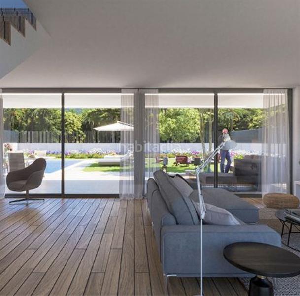 Foto f96cb193-825c-4e3f-9cfc-a7d1d192e254. Chalet with pool in Centro Santa Pola