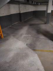 Alquiler Parking coche en Carrer prat 8. Plaza de parking muy grande