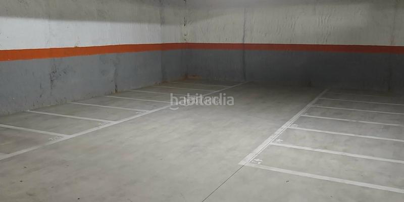 Foto fb92fe96-3a95-4a34-ae68-f324db273b39. Affitto posto auto in carrer floridablanca 120 in Mataró