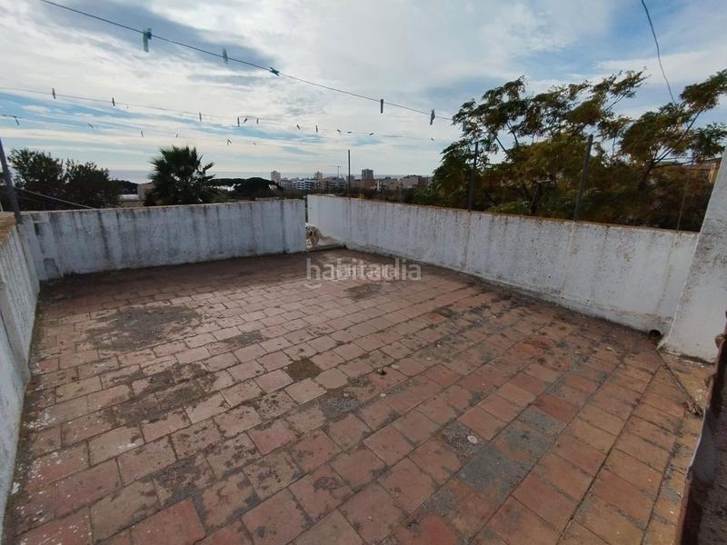 Foto ada1b08b-dc6d-481a-82bc-1957b6cc290c. Haus mit parking pool in Cinc Sènies Mataró