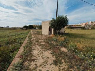 Casa a Cinc Sènies. Finca enorme con casa en les 5 senies