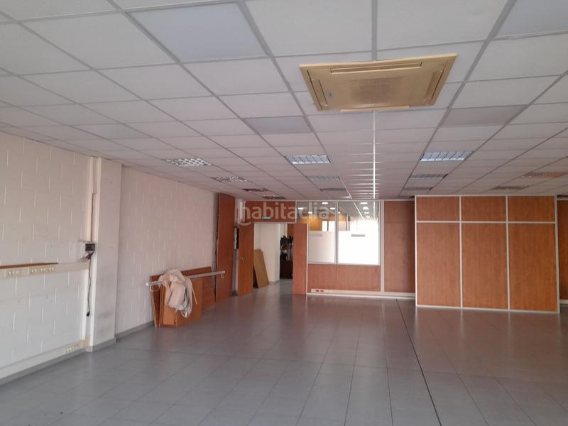 Foto 1864f9ba-653a-409b-bba9-36c87b673197. Alquiler nave industrial  con oficinas en Mataró
