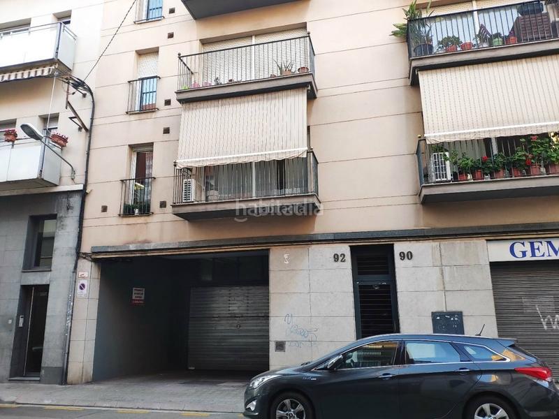 Foto 1125d3cb-e581-4be6-aa36-313c95cdfb3a. Alquiler parking coche en carrer sant cugat 88 parking para coche medianopequeño num 33 en c st cugat 88 2 en Mataró