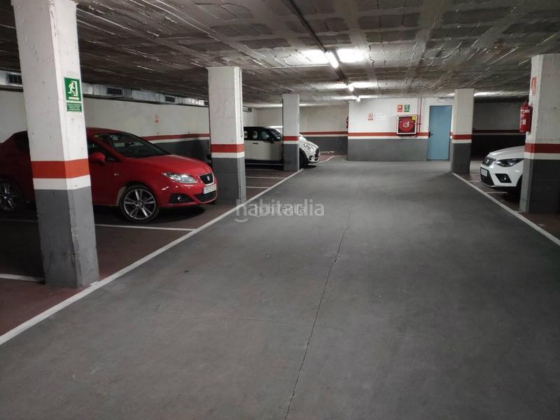 Foto 120c572e-07ed-4d57-bfec-dff9002101da. Alquiler parking coche en carrer sant cugat 88 parking para coche medianopequeño num 33 en c st cugat 88 2 en Mataró