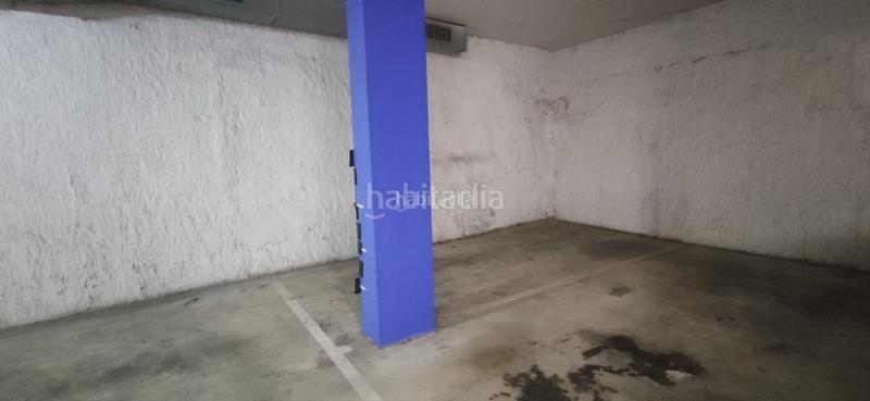 Foto a572124b-122b-45e9-a9b2-da41fae061a7. Location parking voiture dans carrer castaños 108 dans Mataró