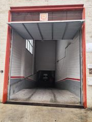 Location Parking voiture à Carrer serra i moret 9. Parking grande iva incluido, en el poligono