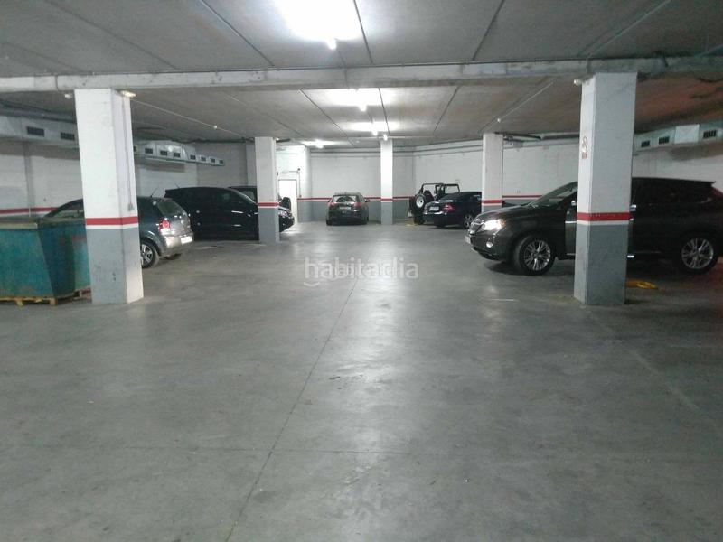 Foto afe9c5c5-e3f6-40ca-b4a7-8a944c8070f3. Location parking voiture dans carrer serra i moret 9 dans Mataró