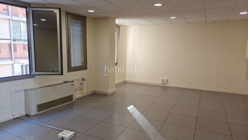 Foto 6efcb339-0b10-4d30-a973-705ed8e0d1de. Rent office space in Centre Mataró