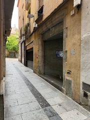 Lloguer Local Comercial a Centre. Local muy comercial en santa maria