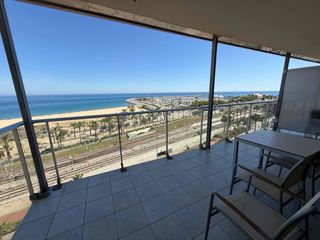Etagenwohnung in Centre. Vivienda de 2 dormitorios con espectaculares vistas y terraza, c