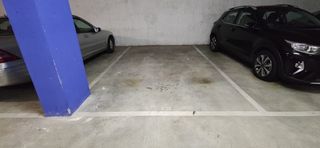 Parking coche en castaños 102