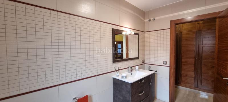 Foto 2eb678bb-bffd-4dd2-b3c6-801c2c8a00e6. Casa se vende casa en Torrijos