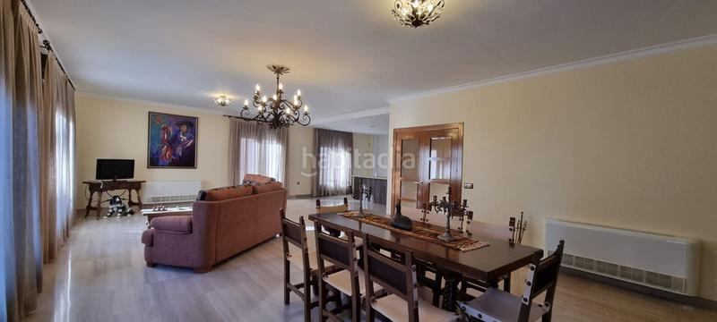 Foto 3ded00bc-ebfe-48ae-a314-ba59c8605f5a. Casa se vende casa en Torrijos