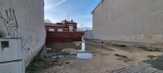Terreny residencial  Lucero. Se vende parcela cerca de la plaza de toros en torrrijos.