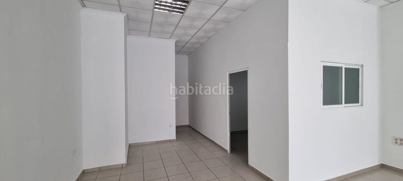 Foto 2d3b9f23-043f-4e0b-ac31-b58990a4090f. Local comercial a Torrijos