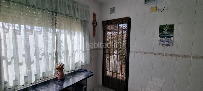 Foto ee9f387f-2ea7-434e-bd21-cd86f6091cb4. Casa con riscaldamento in Alcabón