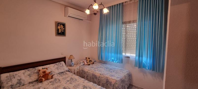 Foto f08b42d2-75f8-444a-9250-ec0bea385699. Casa con riscaldamento in Alcabón