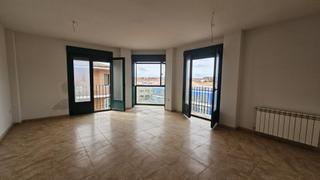 Flat  Salvador allend. Se vende piso nuevo a estrenar en torrijos