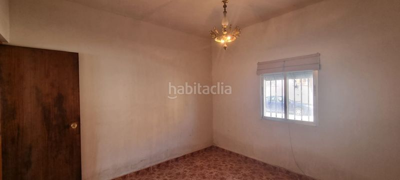 Foto 00f566e0-b9f5-4a4b-a0b3-3eea18851ce5. Masia a Torrijos