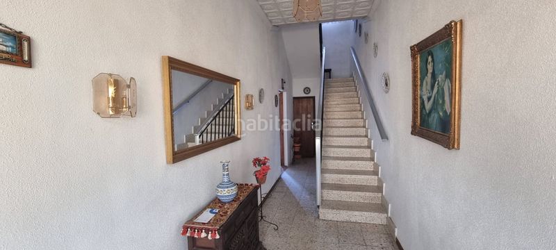 Foto aacad748-8d7f-4cc4-b9ce-c00879742ec1. Masia a Torrijos