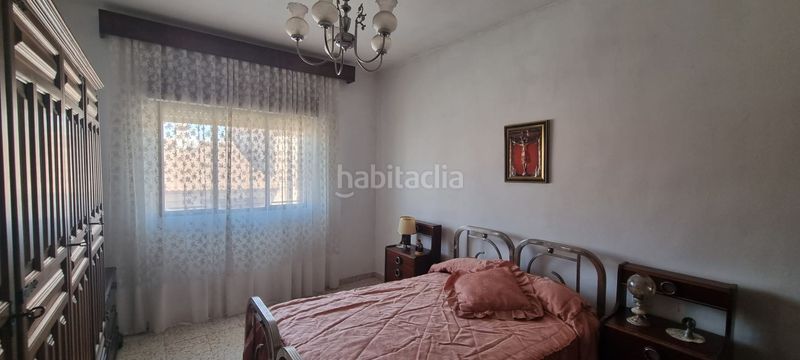 Foto c5cc6074-b8d1-44a5-84a6-d3abf6b5475f. Masia a Torrijos