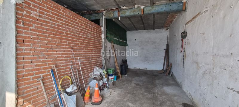 Foto f68d180f-bac3-47ee-9819-16b7e516b09f. Masia a Torrijos