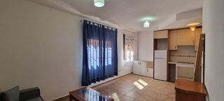 Etagenwohnung  Talavera. Se vende piso semiamueblado en gerindote.