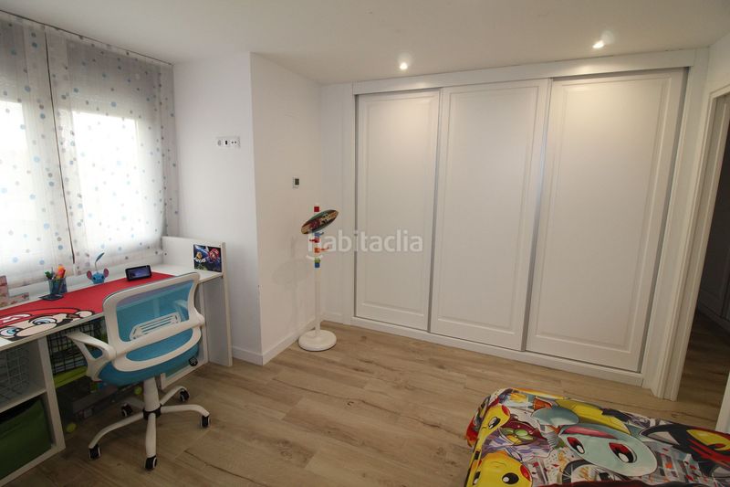 Foto 4f93be2e-6115-4c1a-b984-c8e206b92de3. Casa amb calefacció piscina a Torrijos