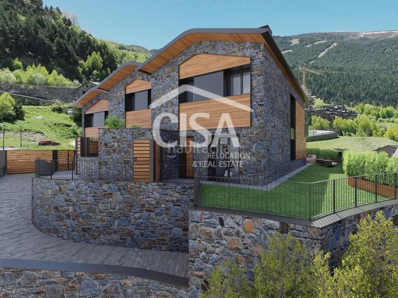 Foto cc7b437d-a6d5-4605-af5b-a50680507fb3. Casa adossada a carrer roc de sant miquel a Soldeu-Incles Canillo