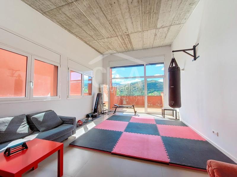 Foto eda2a7e6-a776-493a-9e6c-0f714f24021d. Casa en calle general moragues 3 amplia casa con gran jardín en la seu durgell cerca de todos los servicios en Seu d´Urgell (La)