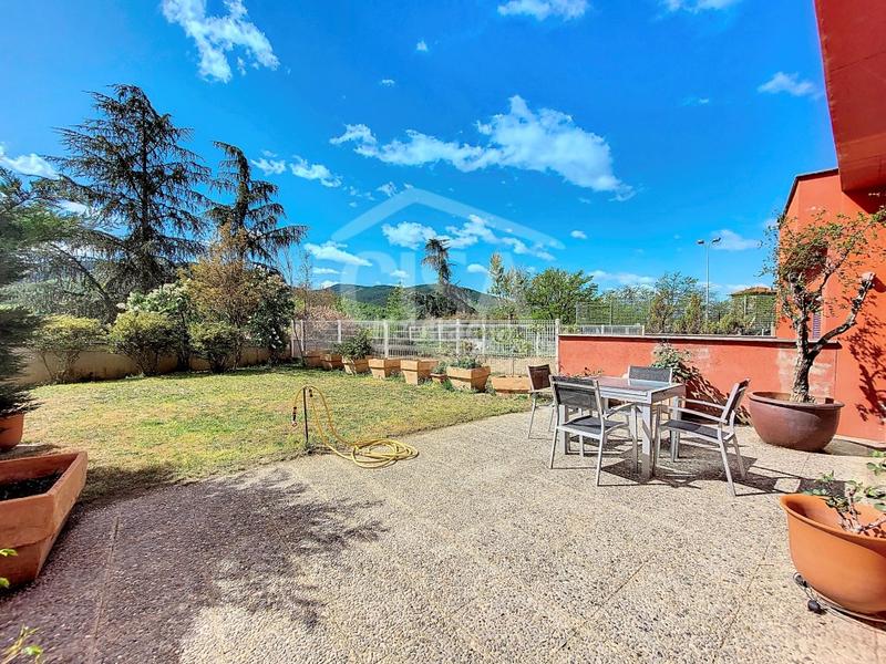 Foto f692693e-2b56-4435-9ab4-437dd8b26a33. Casa en calle general moragues 3 amplia casa con gran jardín en la seu durgell cerca de todos los servicios en Seu d´Urgell (La)