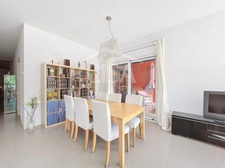 Casa en Calle general moragues 3. Amplia casa con gran jardn en la seu durgell cerca de todos los