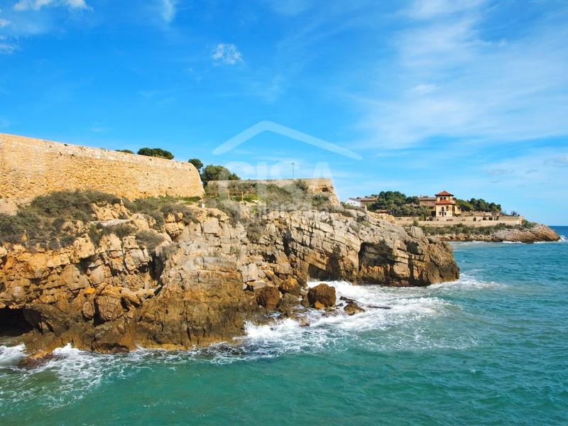 Foto dd93c51c-4dbb-4c9c-87cb-49329a371728. Wohngrundstück in Vilanova d´Escornalbou