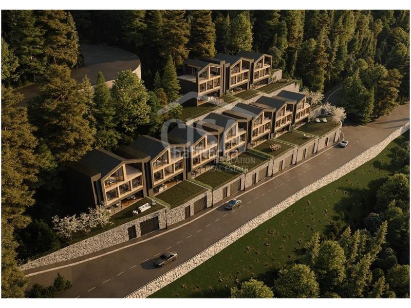 Foto 094471f9-859c-44aa-876c-d805e02a8c55. Casa adossada a camí de la creu blanca a L´Aldosa-Anyós La Massana