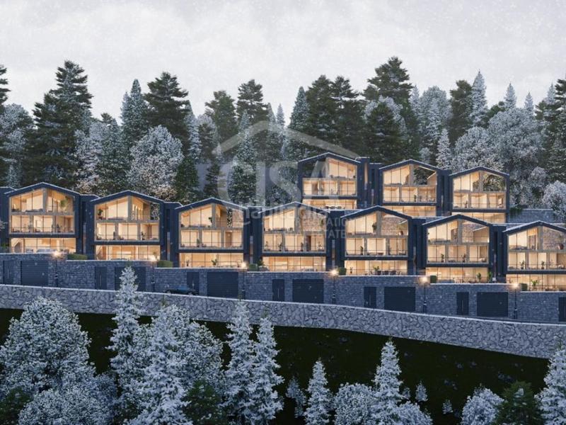 Foto 5e40a5fc-5173-47ef-8c82-f15a0bd31992. Casa adossada a camí de la creu blanca a L´Aldosa-Anyós La Massana